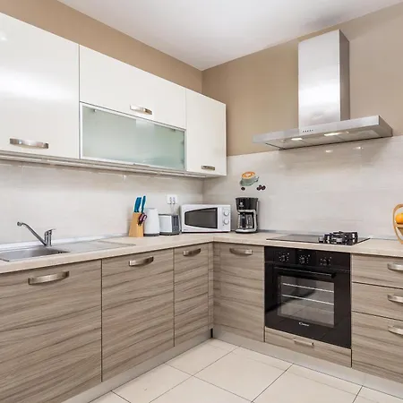 Casa Aurelia A Pet-friendly Retreat With Wallbox בית נופש Kunj