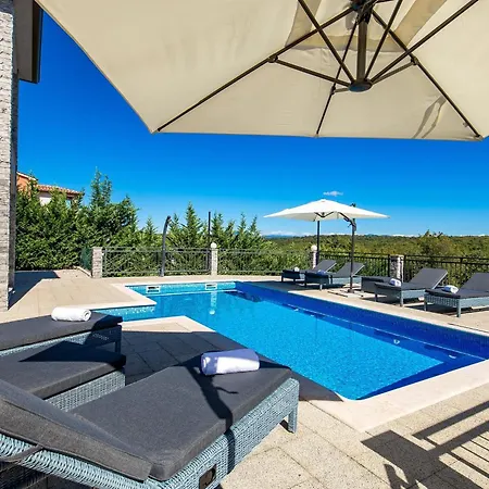 Casa Aurelia A Pet-friendly Retreat With Wallbox