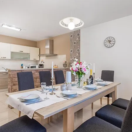 Casa Aurelia A Pet-friendly Retreat With Wallbox *